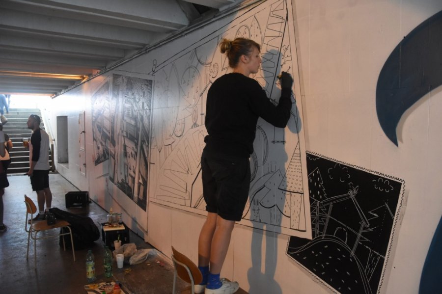 Umelci vdýchli nový život stenám podchodu na Hasičskej ulici počas podujatia Fest ART v Trenčíne, foto 10