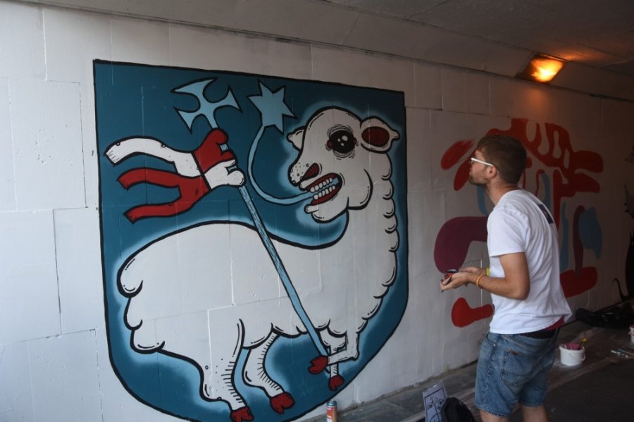 Umelci vdýchli nový život stenám podchodu na Hasičskej ulici počas podujatia Fest ART v Trenčíne, foto 13