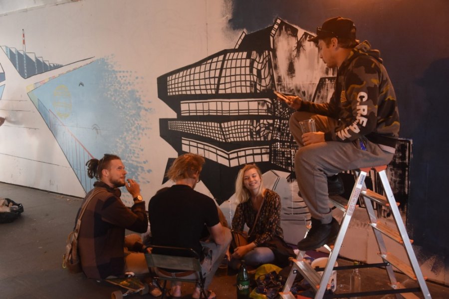 Umelci vdýchli nový život stenám podchodu na Hasičskej ulici počas podujatia Fest ART v Trenčíne, foto 17
