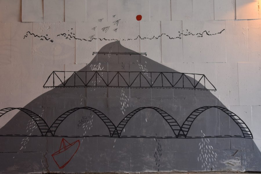 Umelci vdýchli nový život stenám podchodu na Hasičskej ulici počas podujatia Fest ART v Trenčíne, foto 25