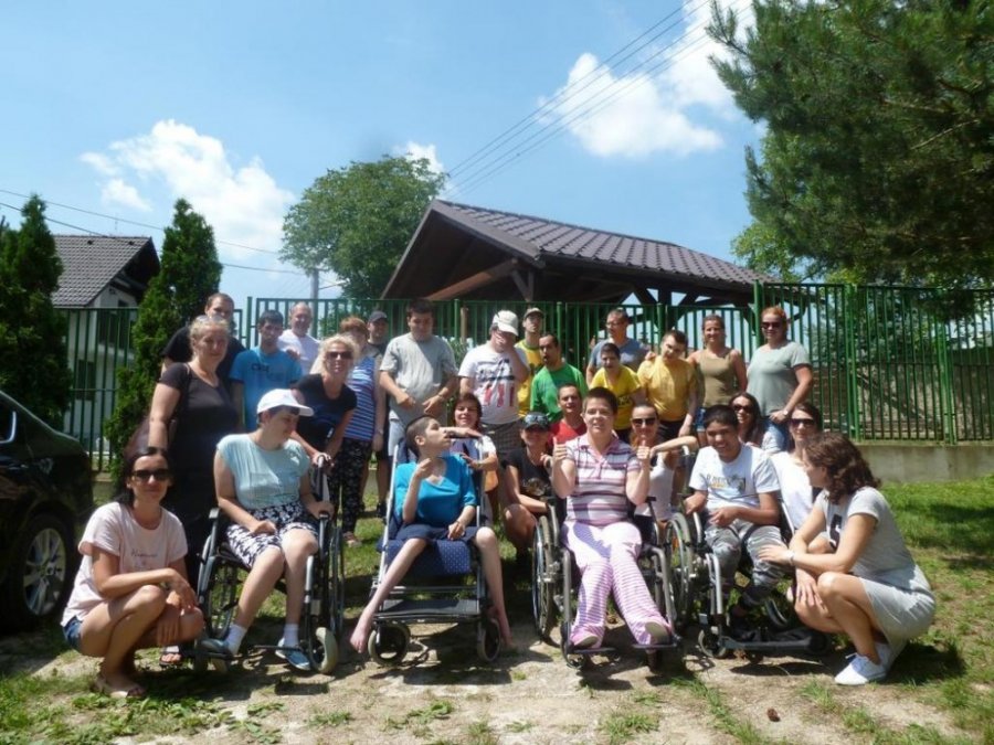 Klientov DSS Púchov - Nosice potešila návšteva dobrovoľníkov, absolvovali spolu kopu aktivít, foto 4