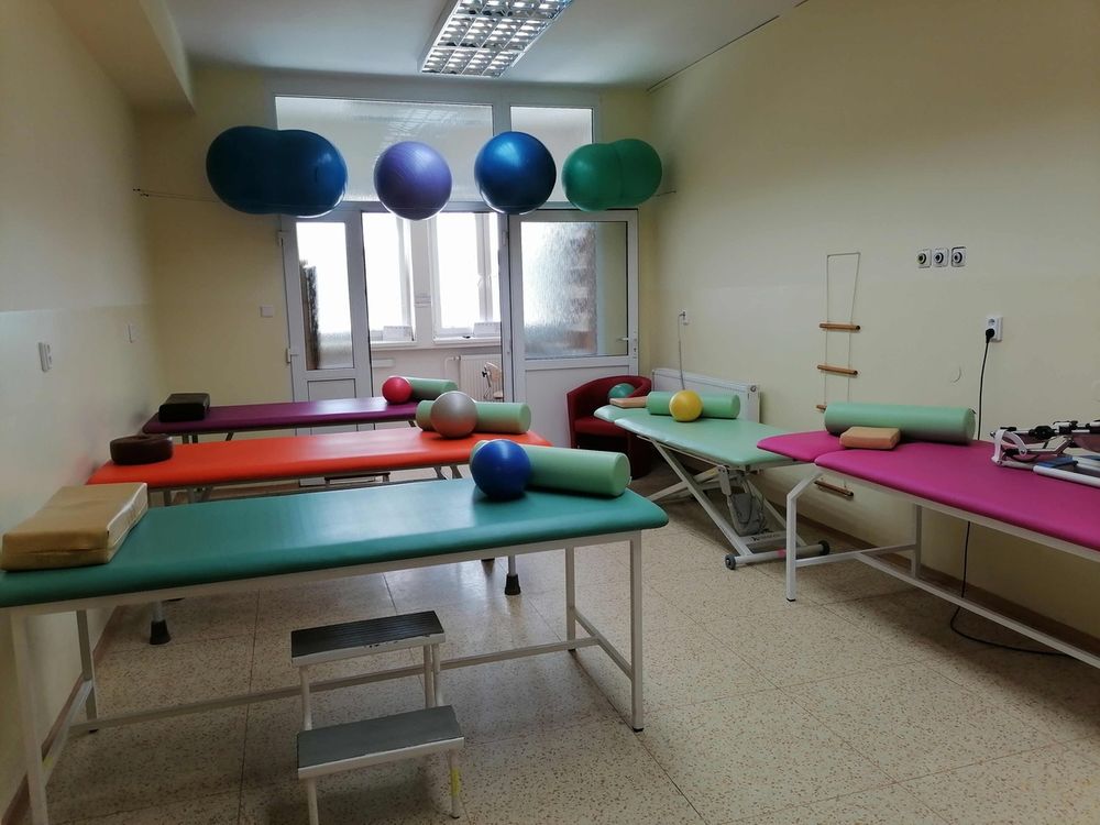 FOTO: Nové vybavenie fyziatricko-rehabilitačného oddelenia v Trenčíne, foto 4