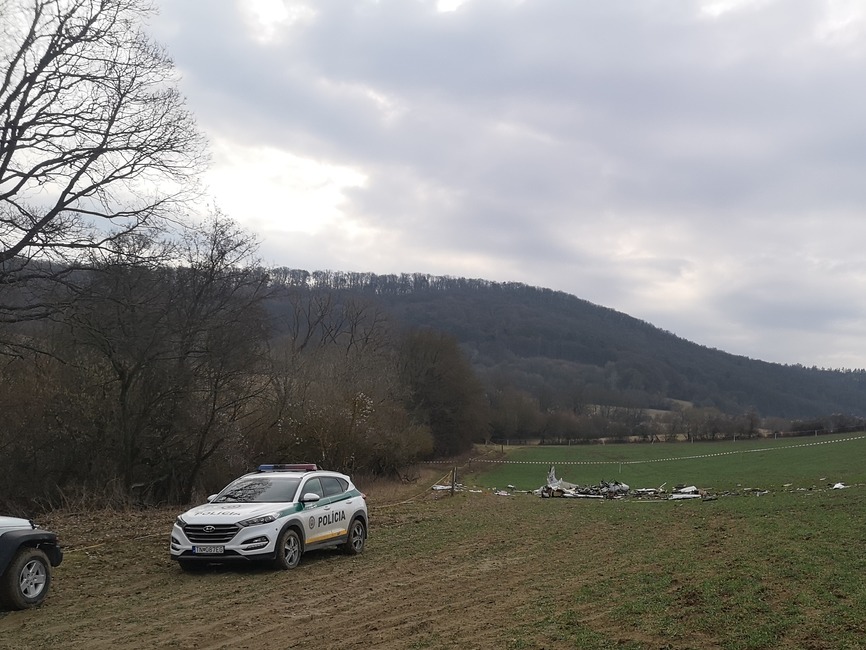 FOTO: Pád lietadla pri Trenčianskych Stankovciach, foto 3