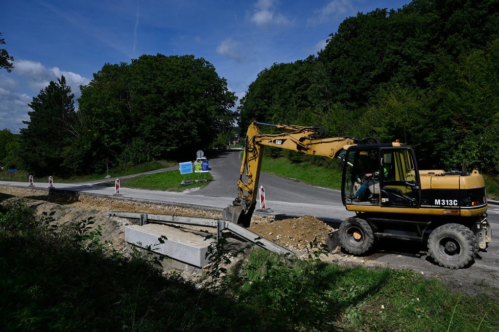 FOTO: Úsek medzi Myjavou a Novým Mestom nad Váhom v druhej etape rekonštrukcie, foto 7