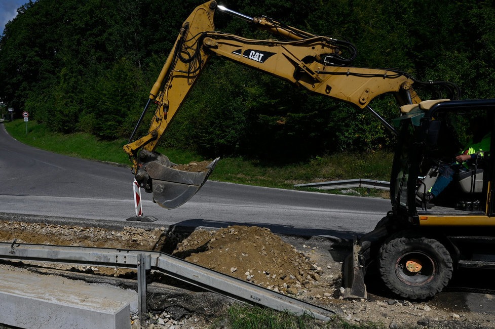 FOTO: Úsek medzi Myjavou a Novým Mestom nad Váhom v druhej etape rekonštrukcie, foto 4