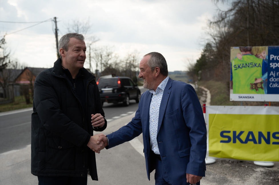 FOTO: Úsek medzi Myjavou a Novým Mestom nad Váhom v druhej etape rekonštrukcie, foto 15