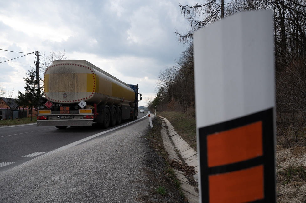 FOTO: Úsek medzi Myjavou a Novým Mestom nad Váhom v druhej etape rekonštrukcie, foto 18