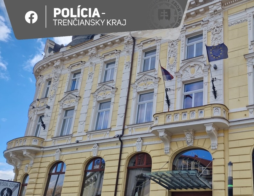FOTO: Trenčín je momentálne najstráženejším mestom na Slovensku. V uliciach sú desiatky policajtov aj vojakov , foto 1