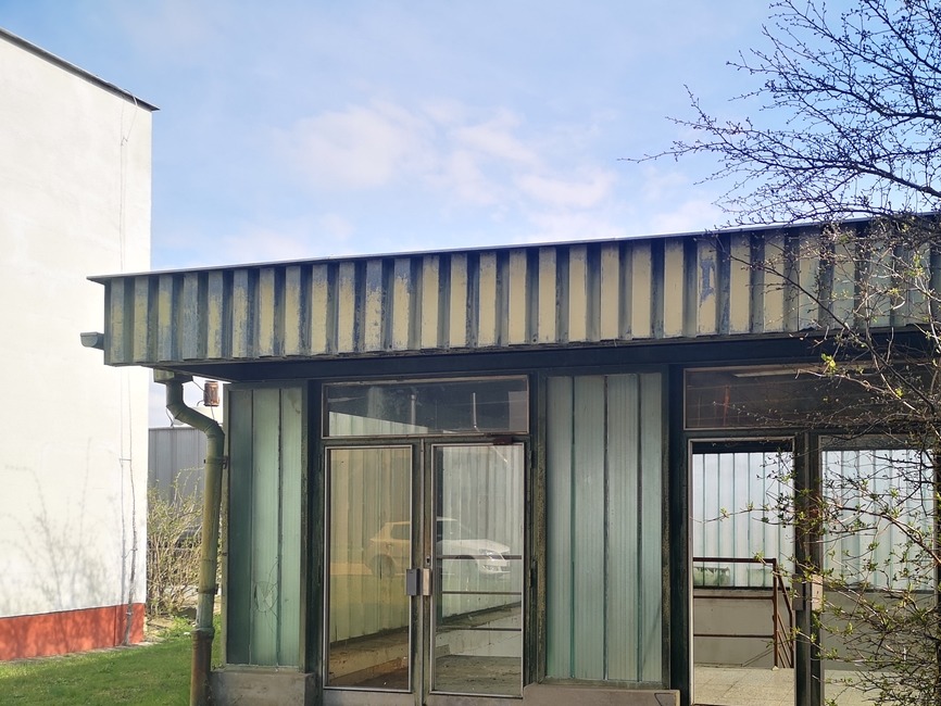 FOTO: Päticu mladíkov zlákalo nebezpečné dobrodružstvo, Po prstoch im klepli policajti , foto 2