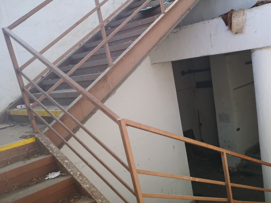 FOTO: Päticu mladíkov zlákalo nebezpečné dobrodružstvo, Po prstoch im klepli policajti , foto 5