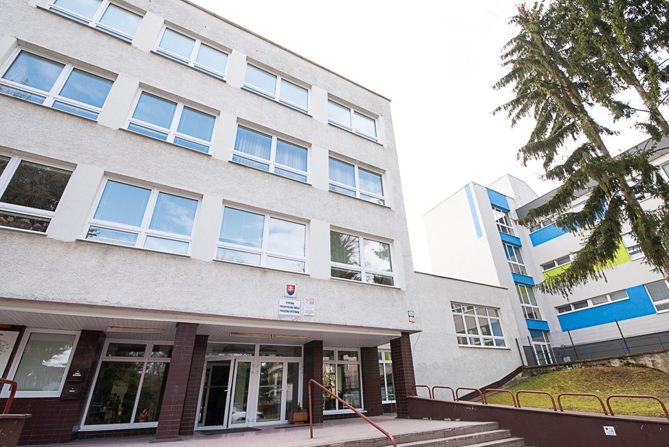 FOTO: Modernizácia strojov na Strednej priemyselnej škole v Považskej Bystrici, foto 27