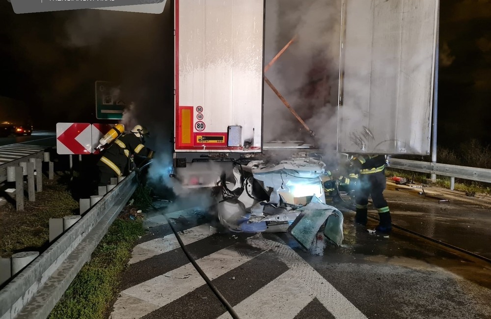 FOTO: Nehoda pri Považskej Bystrici, foto 2