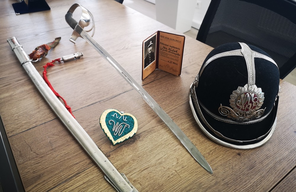 FOTO: Uniformy mestských policajtov z 30. rokov minulého storočia nám závideli aj Američania, foto 4