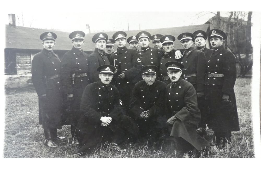 FOTO: Uniformy mestských policajtov z 30. rokov minulého storočia nám závideli aj Američania, foto 16