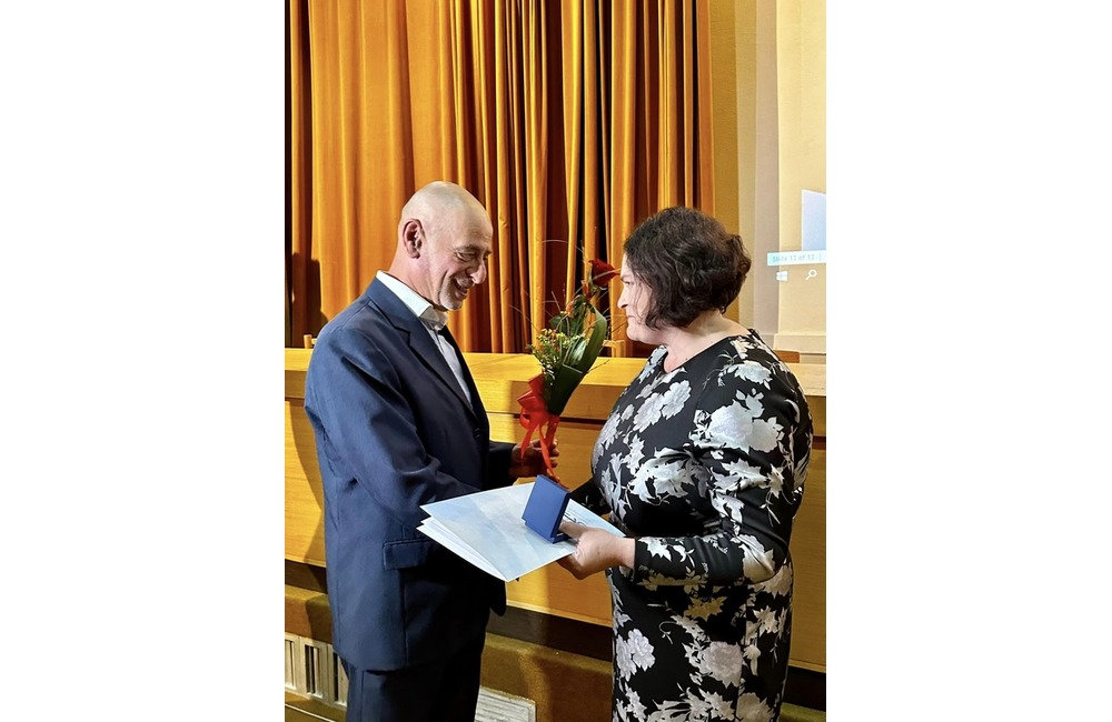 FOTO: Ocenené zdravotné sestry a pôrodné asistentky z považskobystrickej nemocnice, foto 7