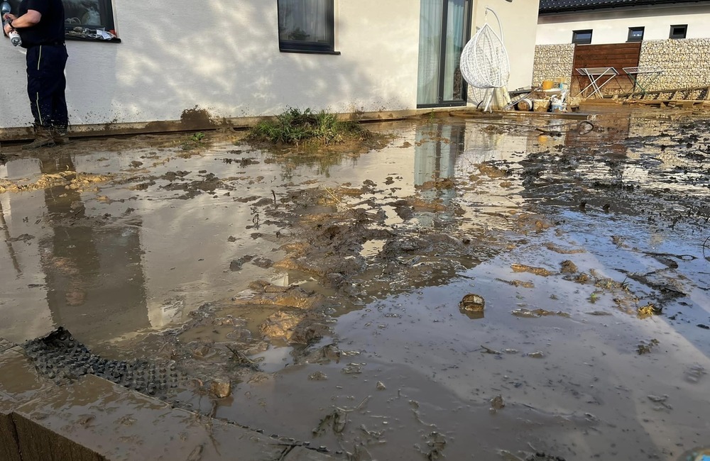 FOTO: Príroda ukázala na Považí svoju silu. Zatopené domy, cesty aj zničená úroda v okolí Skalky nad Váhom, foto 7