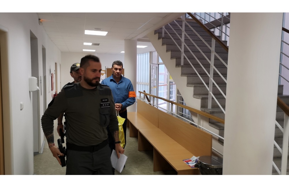 FOTO: Ľubomír zasiahnutý bleskom čelí obžalobe zo zabitia: Nie, že niekoho odsúdite za to, čo nespravil, foto 4