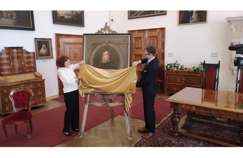 FOTO: Do zámku v Bojniciach sa vrátil gróf Pálffy. Múzeum za jeho portrét zaplatilo 8-tisíc dolárov, foto 10