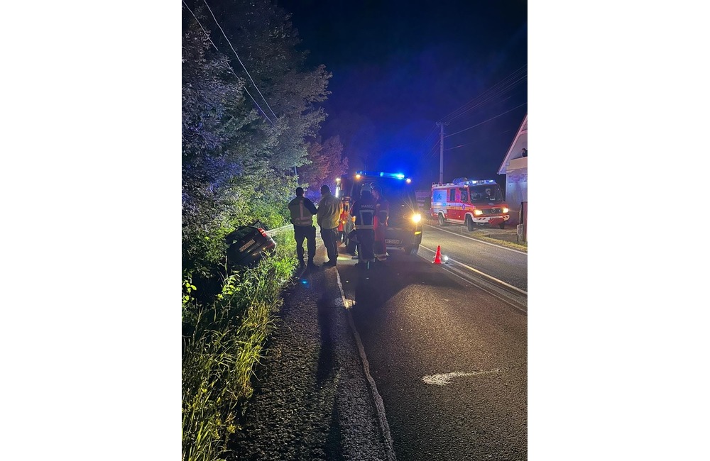 FOTO: Hasiči z Nitrianskeho Pravna majú za sebou rušnú noc. Ani na chvíľu sa nezastavili, foto 2