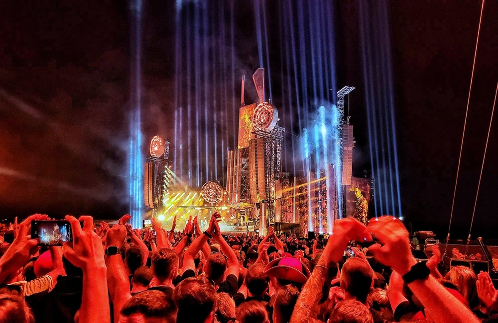 FOTO: Bombastické zábery z včerajšieho koncertu Rammstein v Trenčíne, foto 3