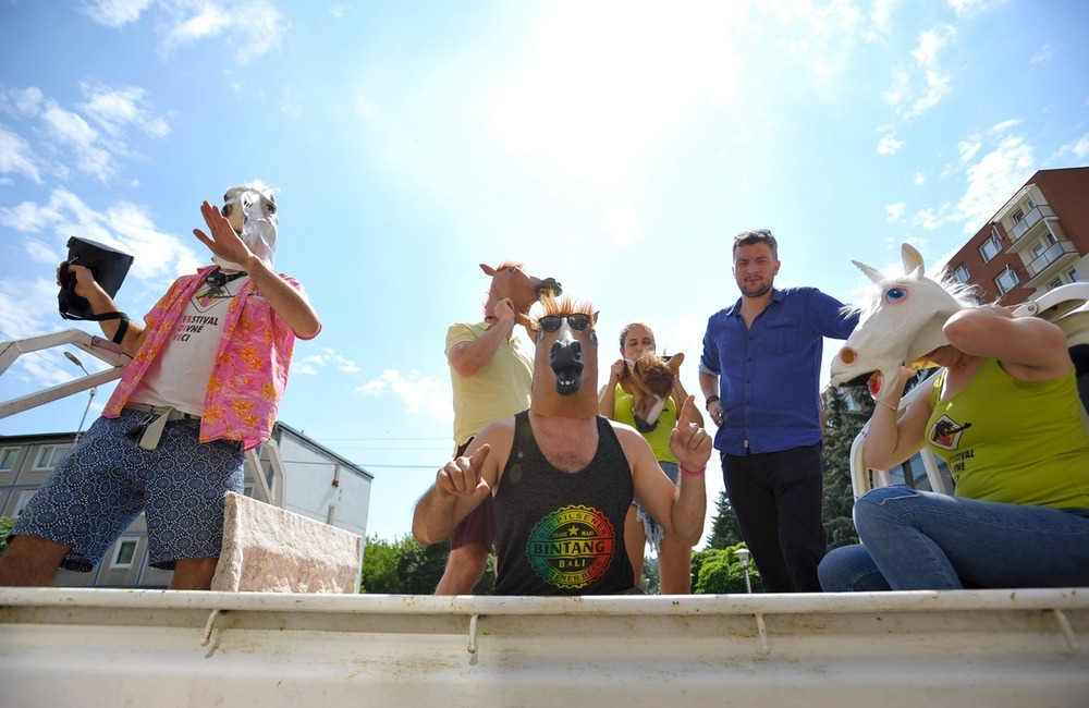 FOTO: Festival Divné veci mieri do Trenčína a Starej Turej, foto 1