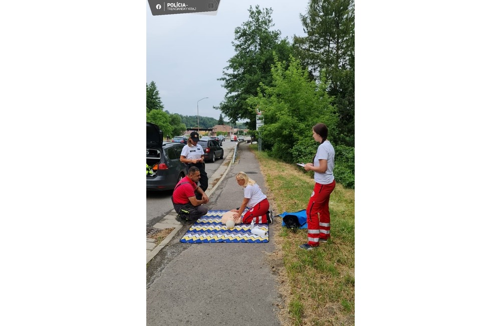 FOTO: Akcia Záchranár testuje znalosti vodičov v poskytovaní prvej pomoci, foto 4