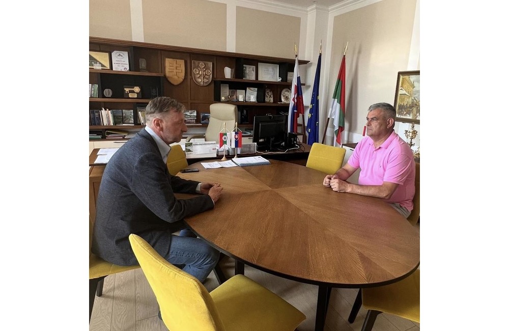 FOTO: Rázny krok primátora Bánoviec nad Bebravou po brutálnom incidente v jednom zo supermarketov v meste, foto 2