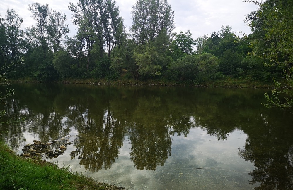 FOTO: Polícia v strehu! V tejto lokalite neďaleko krajského mesta preverujú vyčíňanie zvrhlíka, foto 2