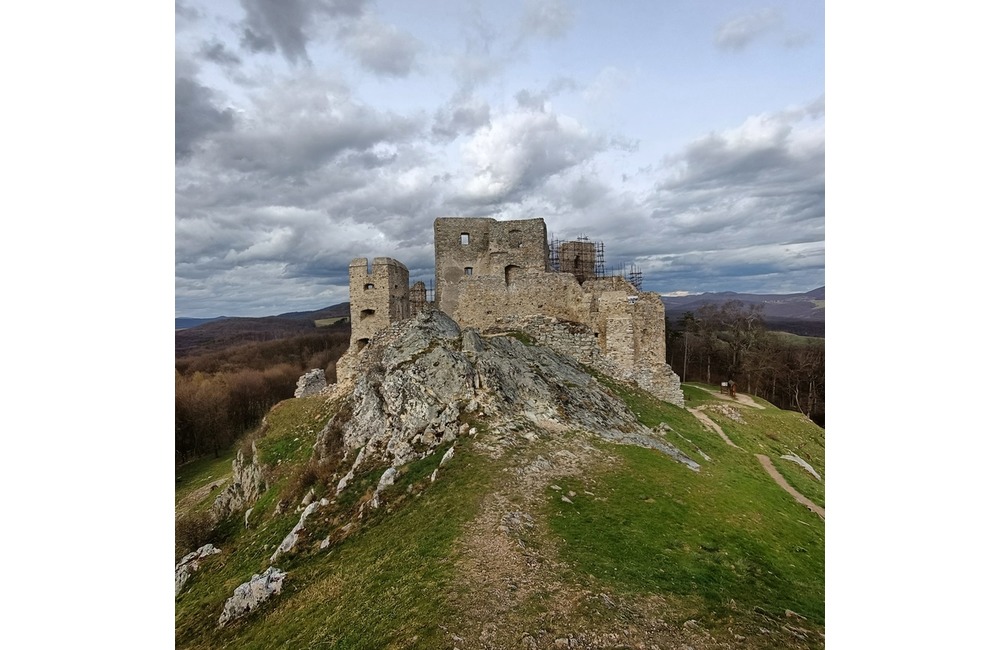 FOTO: Známy lovec hradov radí: Toto je  20 nenáročných tipov na výlet po Slovensku, foto 8