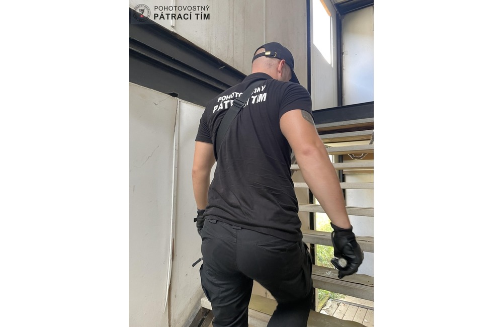 FOTO: Veľká pátracia akcia v susednom kraji. Nezvestného Miroslava hľadali aj trenčianski pátrači, foto 3