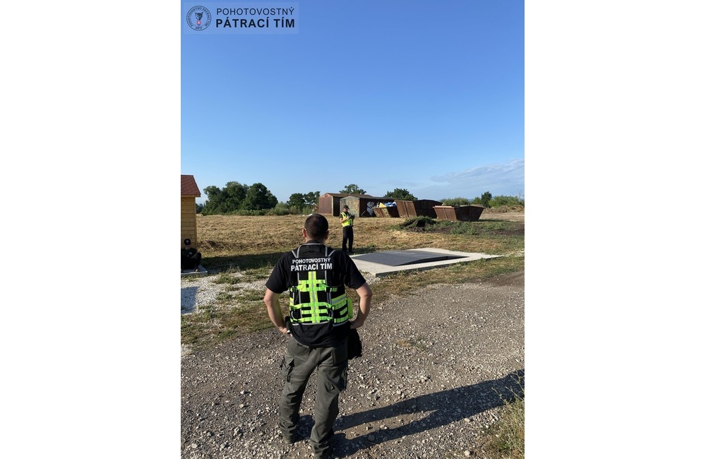 FOTO: Veľká pátracia akcia v susednom kraji. Nezvestného Miroslava hľadali aj trenčianski pátrači, foto 14