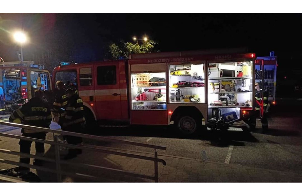 FOTO: Požiar zanechal v obchode s potravinami veľkú spúšť, foto 5