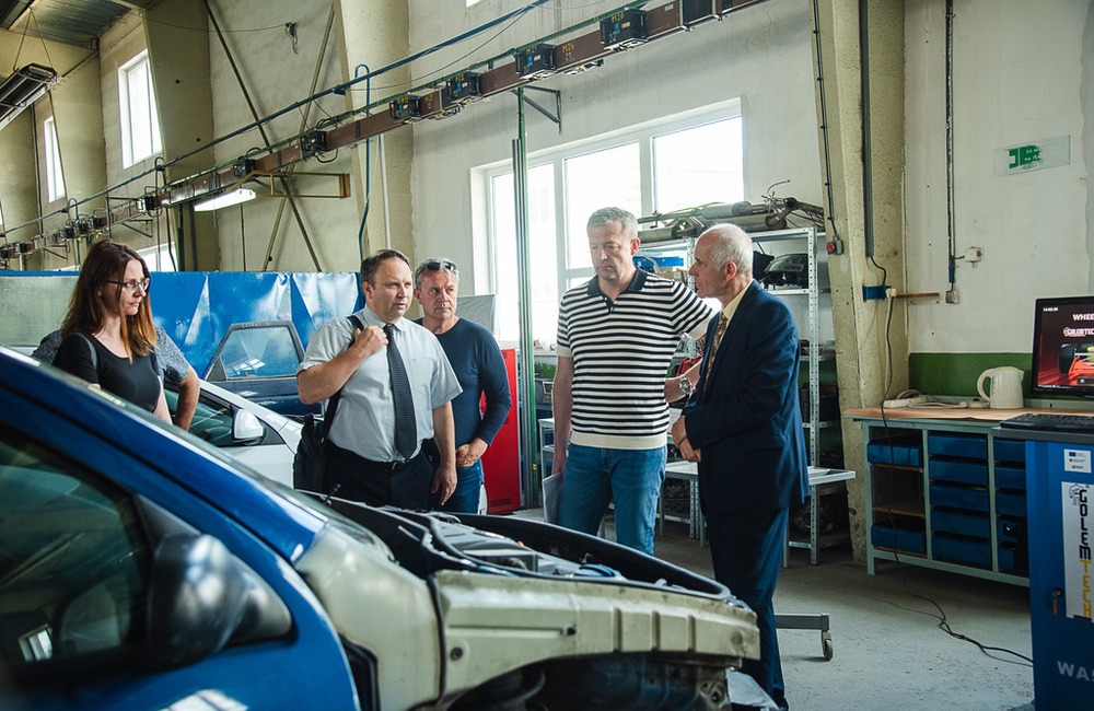 FOTO: Stredná odborná škola v Trenčíne sa dočkala modernizácie, foto 2