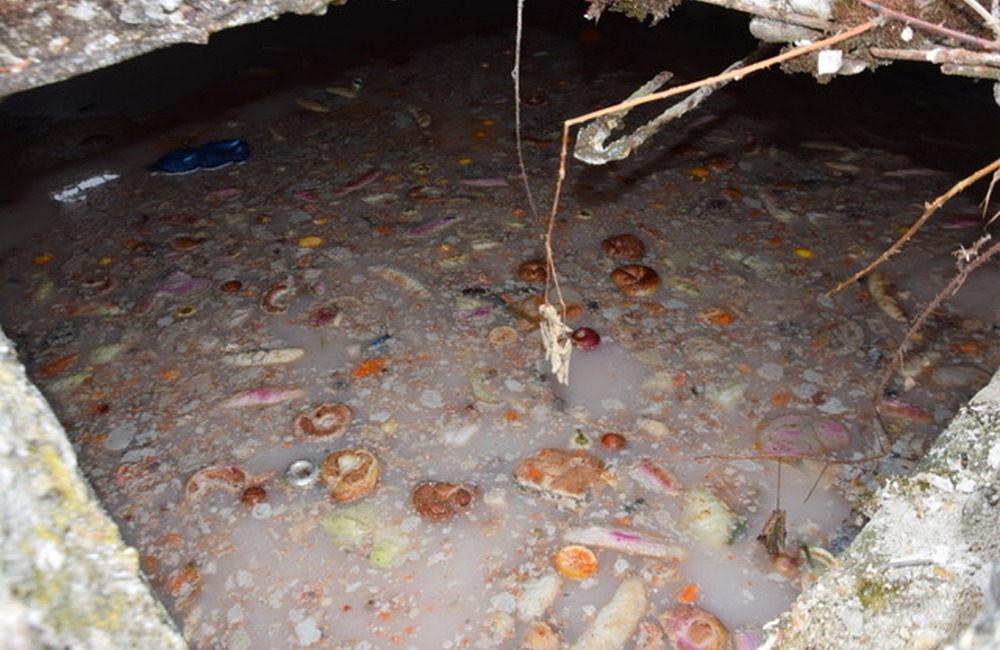 FOTO: Enviropolicajti si posvietili na odpad. Na hornú Nitru ho mali byť navezené obrovské množstvá, foto 4