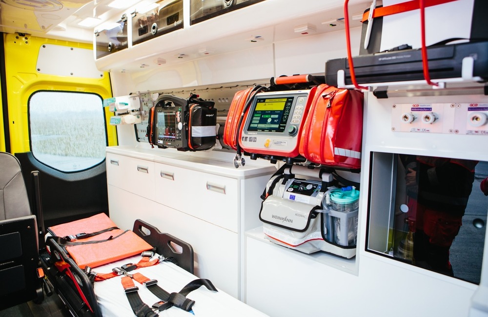 FOTO: Nazrite záchranárom „pod pokrievku“. Takto vyzerá jedna z najšpičkovejších sanitiek na Slovensku , foto 2