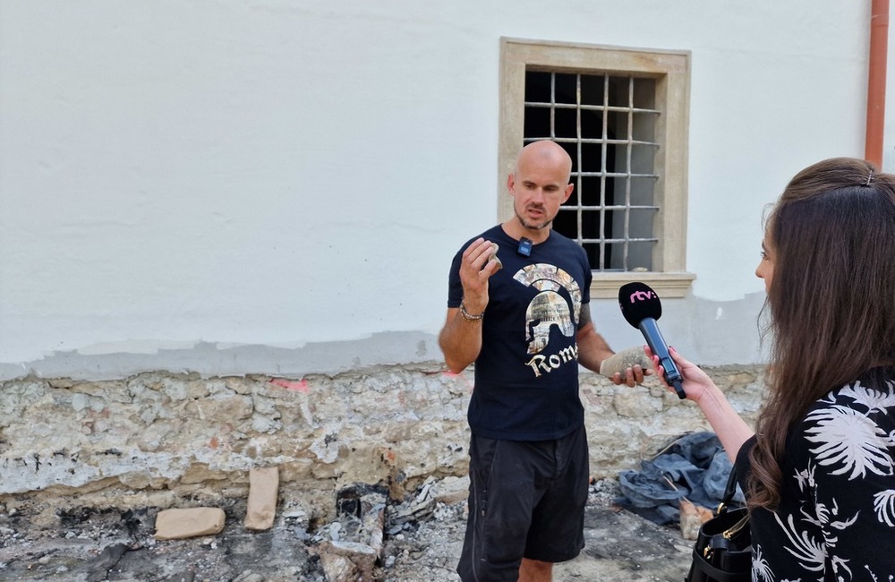 FOTO: Draškovičov kaštieľ sa stal náleziskom vzácnych artefaktov, foto 9