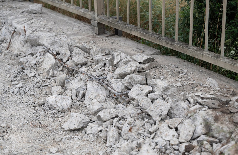 FOTO: Práce na trenčianskej „panelke“ sa predĺžia o 1 rok, foto 5