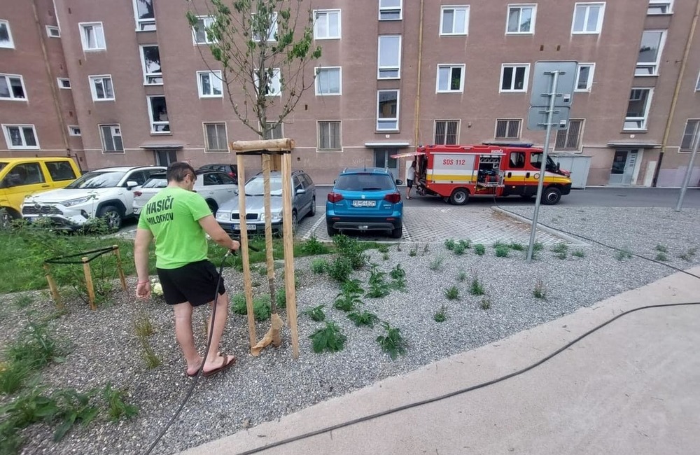 FOTO: Primátor mesta na Považí si nevie vynachváliť spoluprácu s dobrovoľnými hasičmi , foto 5