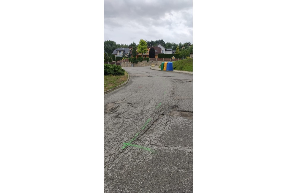 FOTO: Asfaltérske práce v mestskej časti Nosice, foto 2