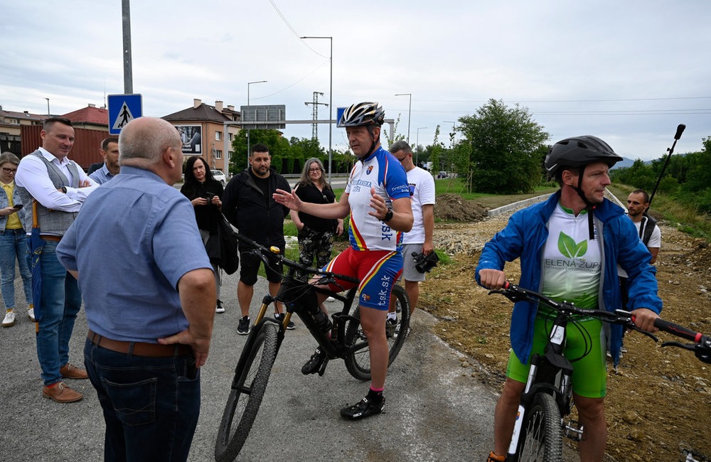 FOTO: Nový cyklomost spojí najväčšiu obec v kraji s Lednickou dolinou, foto 18