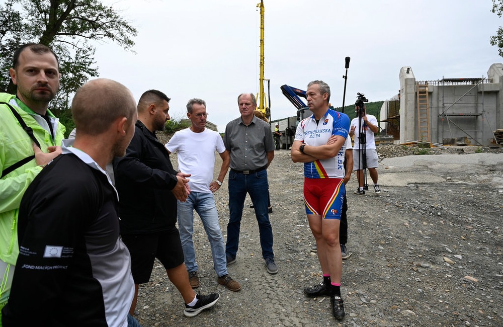 FOTO: Nový cyklomost spojí najväčšiu obec v kraji s Lednickou dolinou, foto 32