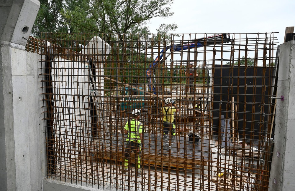 FOTO: Nový cyklomost spojí najväčšiu obec v kraji s Lednickou dolinou, foto 40