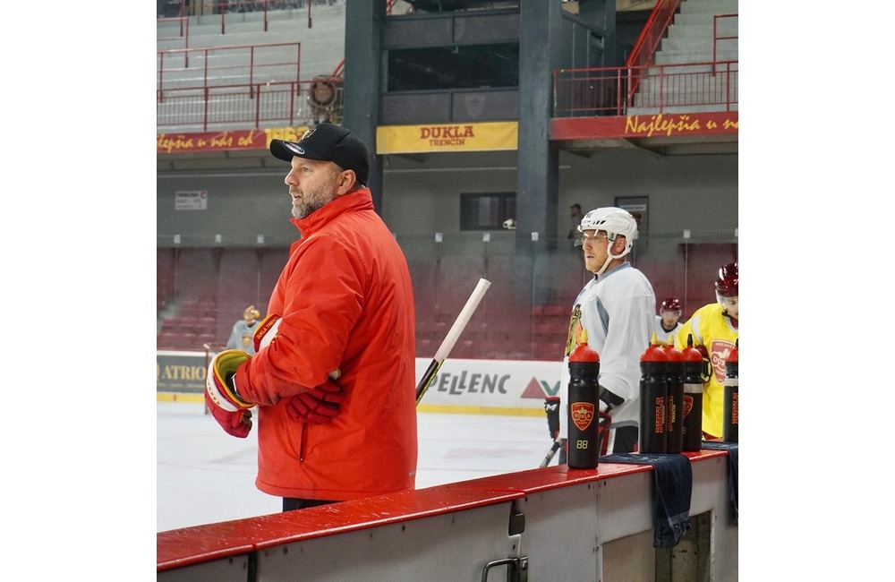 FOTO: Marián Hossa trénoval s HK Dukla Trenčín, foto 2