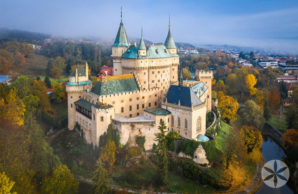 FOTO: Top hradom v Trenčianskom kraji sa stal Bojnický zámok, foto 2