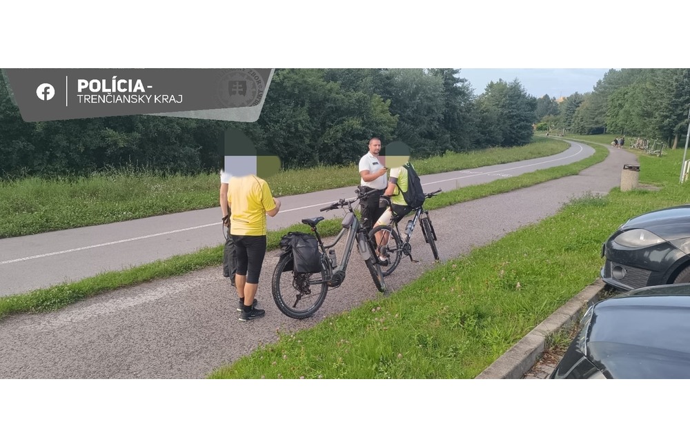FOTO: Policajti z Prievidze zastavovali cyklistov aj motorkárov, foto 7