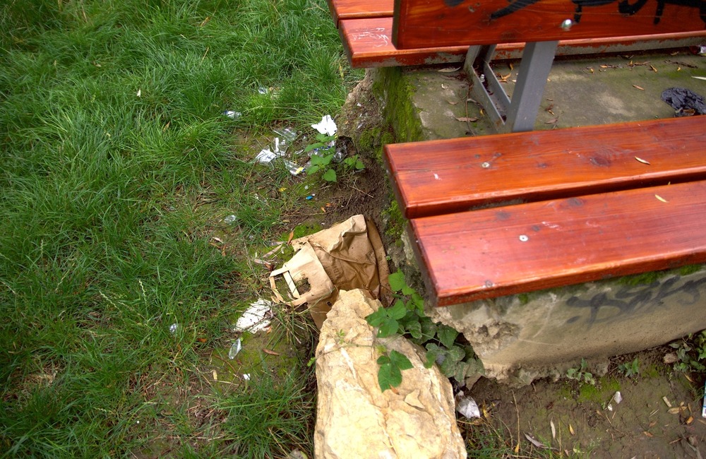 FOTO: Neporiadok v parku Východná, foto 6