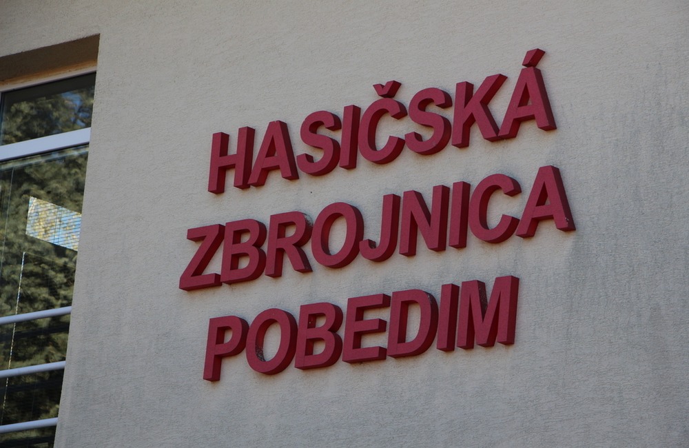 FOTO: Hasiči pri Novom Meste nad Váhom získali nové vybavenie, foto 6