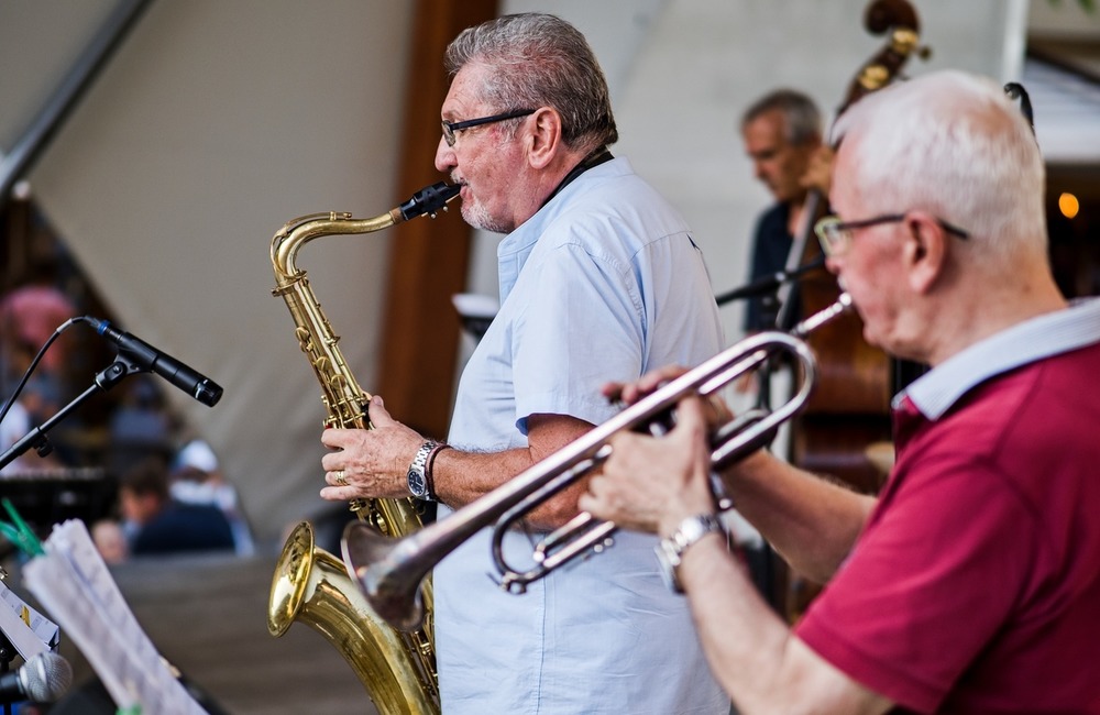FOTO: Nedeľa na Mierovom námestí v Trenčíne patrila skvelým jazzovým muzikantom, foto 15