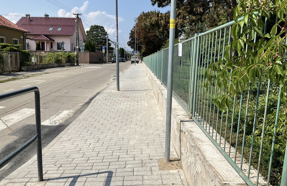 FOTO: Rekonštrukcia trenčianskych chodníkov, foto 7