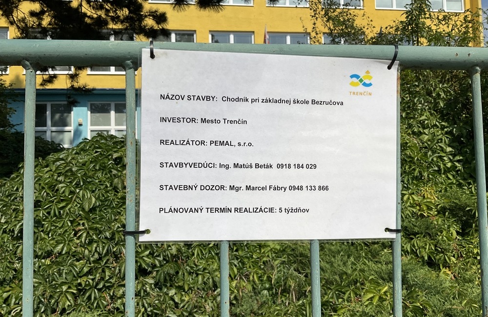 FOTO: Rekonštrukcia trenčianskych chodníkov, foto 9